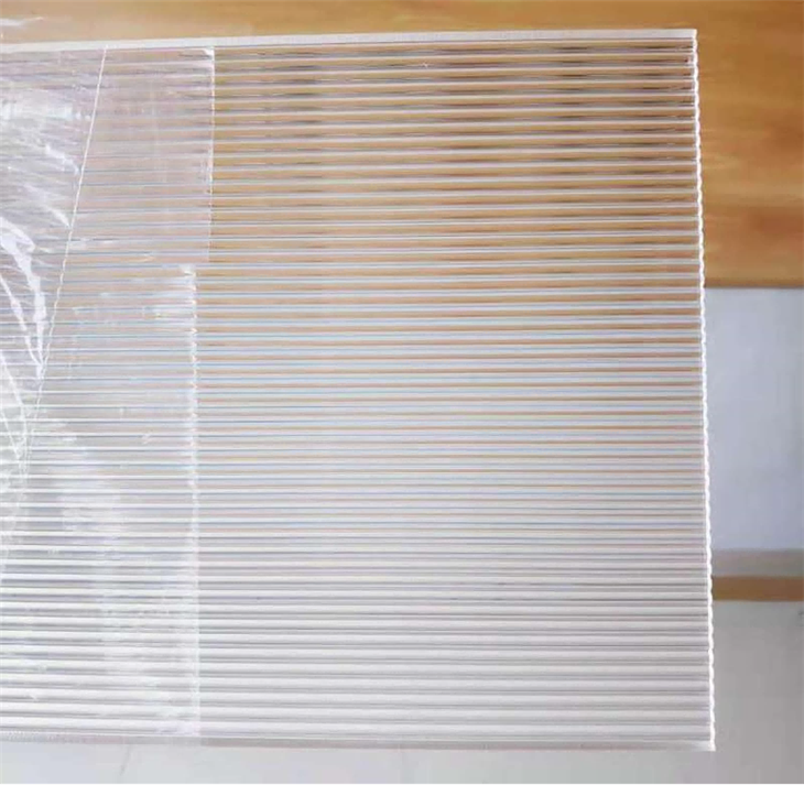 Clear Acrylic Sheet With Waves